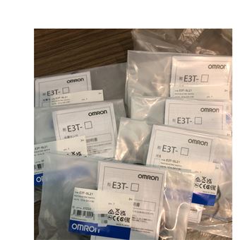 ET3-SL21 2M中村供应： OMRON欧姆龙反射式光电传感器