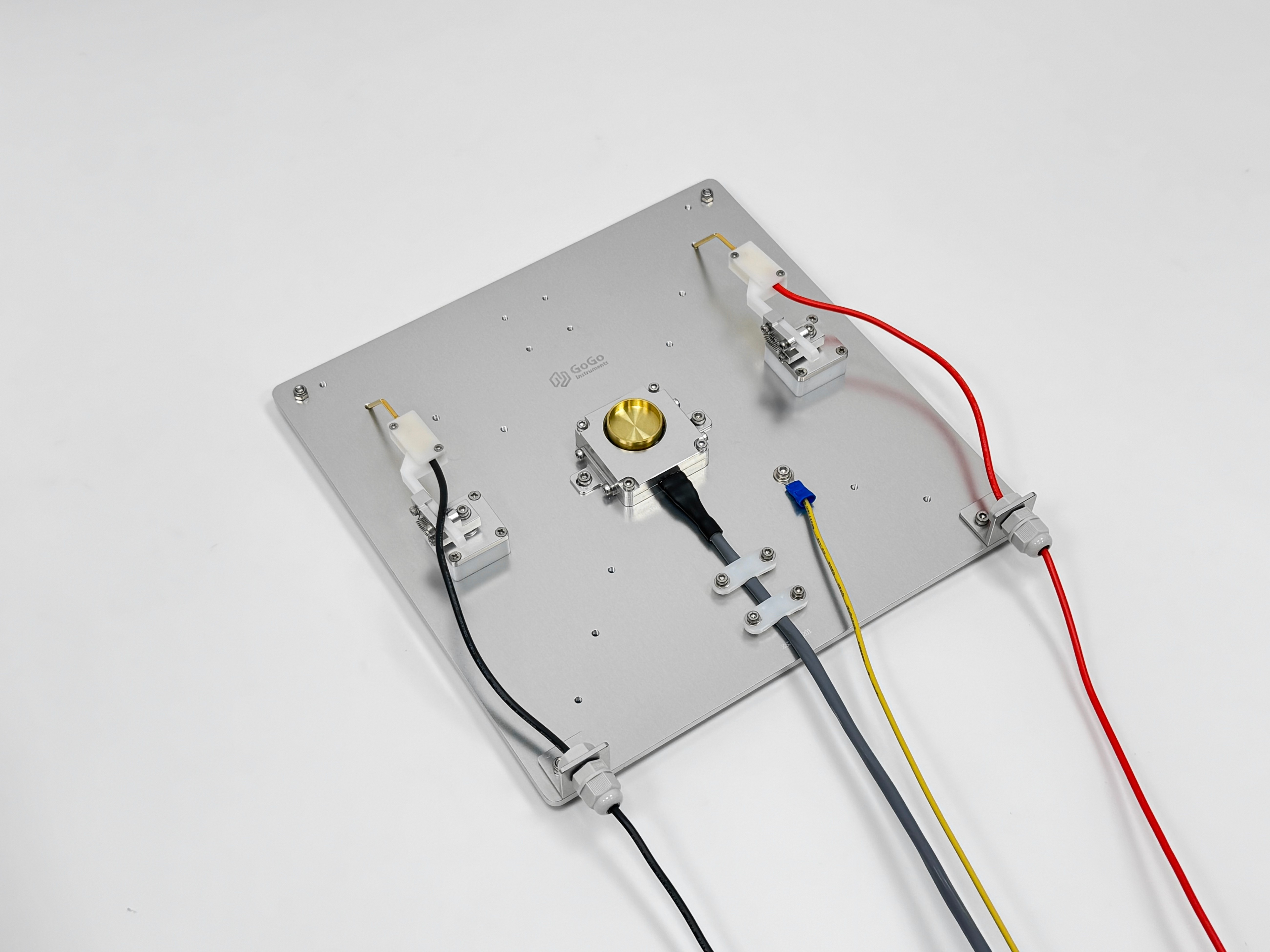 果果仪器Mini探针热台助力东北大学材料学院完成项目研究
