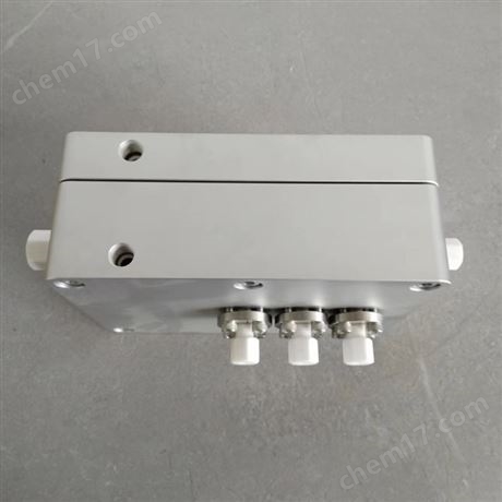 碳化硅微通道反應器-模塊 ?；磻脑? onload=